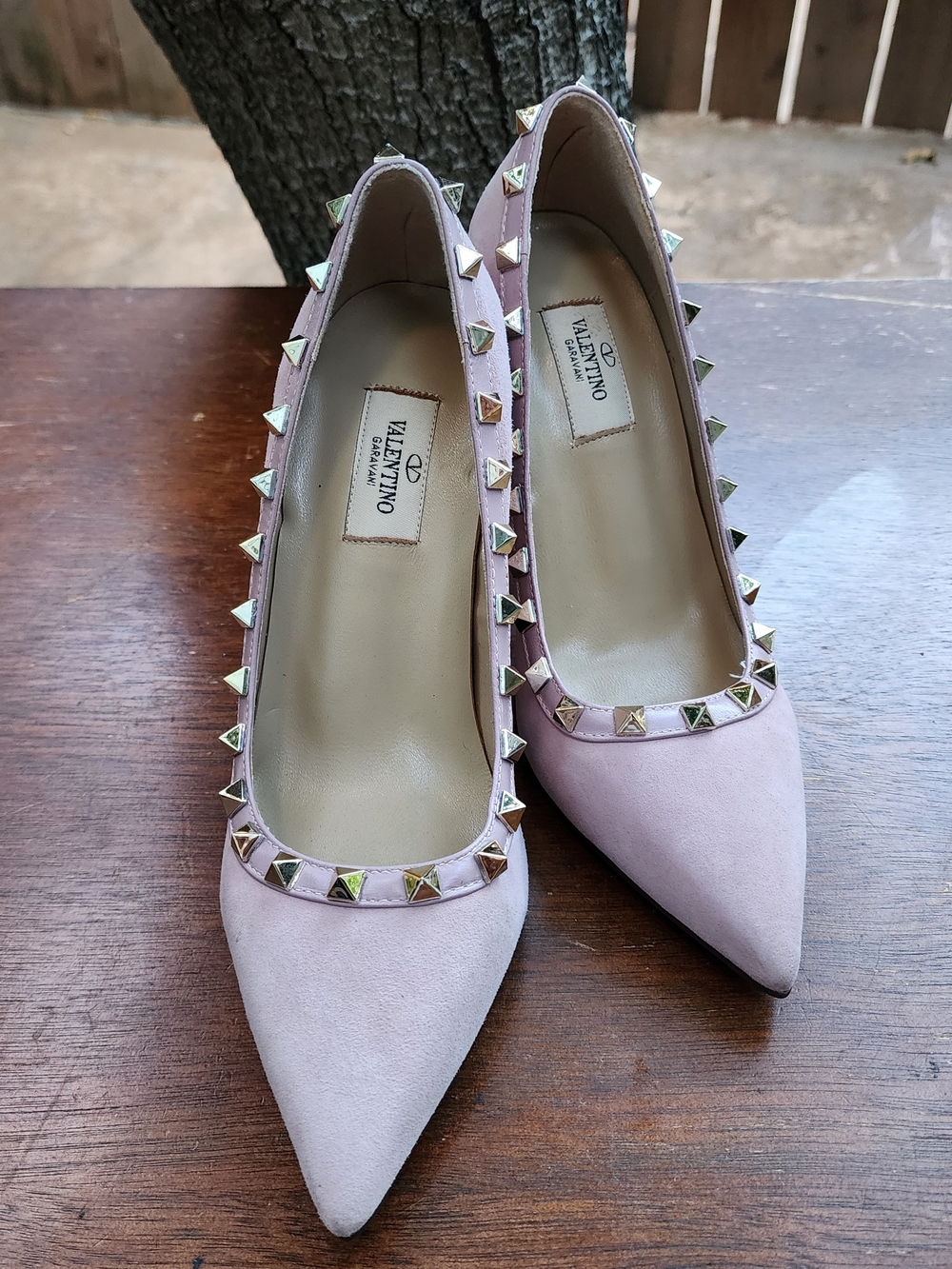 Valentino Garavani Rockstud Suede Pointed Toe Pumps Pink/Poudre [8]